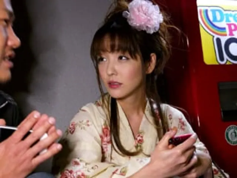 Giận ông chồng bỏ ra ngoài đường, người vợ dễ dãi về nhà trai lạ để "tâm sự"